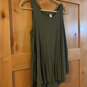Old Navy Dark Green Flowy Tank Top